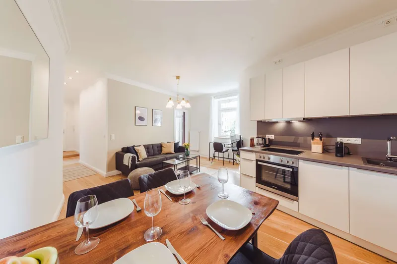 Schöne 3-Zimmerwohnung in Prenzlauer Berg mit 2x Schlafzimmern — photo 1